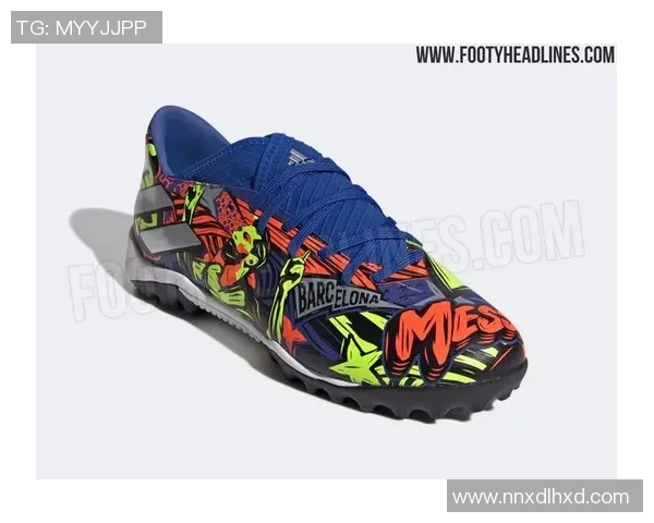 足球明星出门时选择的鞋子风格与搭配解析